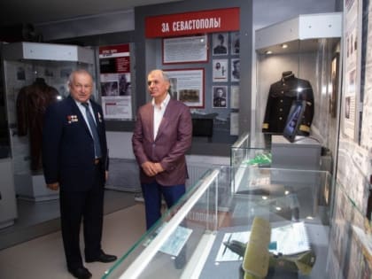 Владимир Константинов осмотрел социальные и культурные объекты, предприятия Красногвардейского района