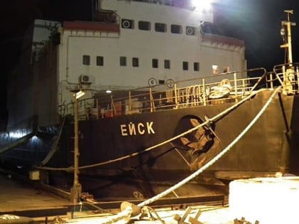 В Керченском проливе прогнозируют медленное обледенение судов