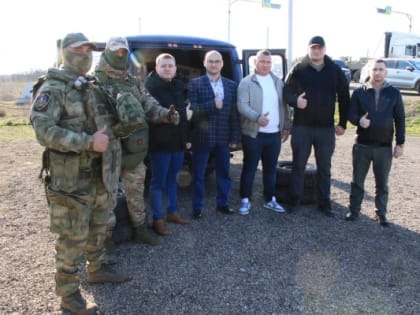 Автомобили для нужд наших защитников в зоне СВО передали депутаты Госсовета