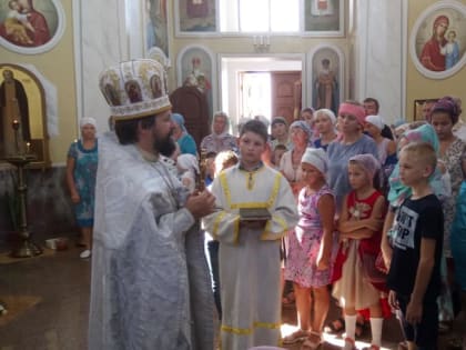 В храме святого апостола Андрея Первозванного пгт. Новоозерный состоялся молебен перед началом учебного года