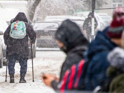 Ледяной дождь и гололедица: погода в Крыму на понедельник