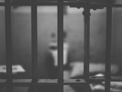 Работники сауны ограбили бывшего клиента в Симферополе