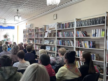 В Раздольненской центральной районной библиотеке им. А.И. Домбровского состоялась беседа «Светлое Христовое воскресение»