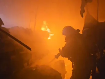 В здании в Симферопольском районе произошел пожар из-за светильника