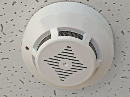 МЧС Республики Крым: Пожарный извещатель поможет предупредить гибель людей при пожаре