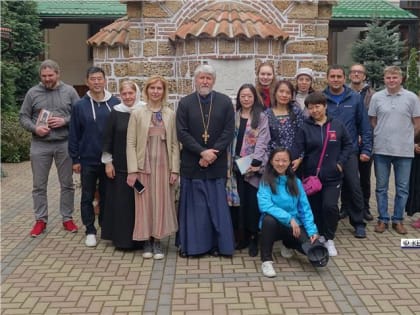 В Керчи побывали представители Патриаршего китайского подворья