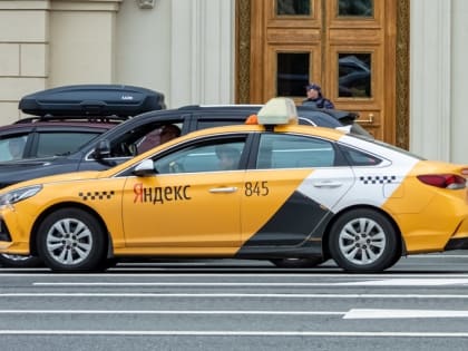 Таксисты просят ввести мораторий на медосмотры, обязательные с 1 сентября