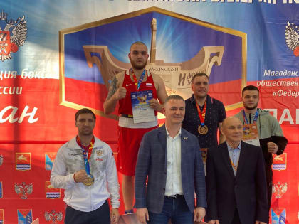 Тургунов Тамерлан победил в турнире по боксу памяти Валерия Попенченко.