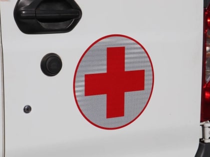 Три человека госпитализировали в Симферополе с травмами, полученными из-за непогоды