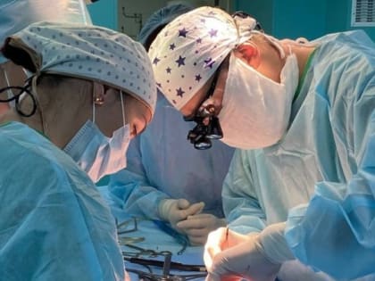 Врачи Крыма провели уникальную операцию на новорождённом