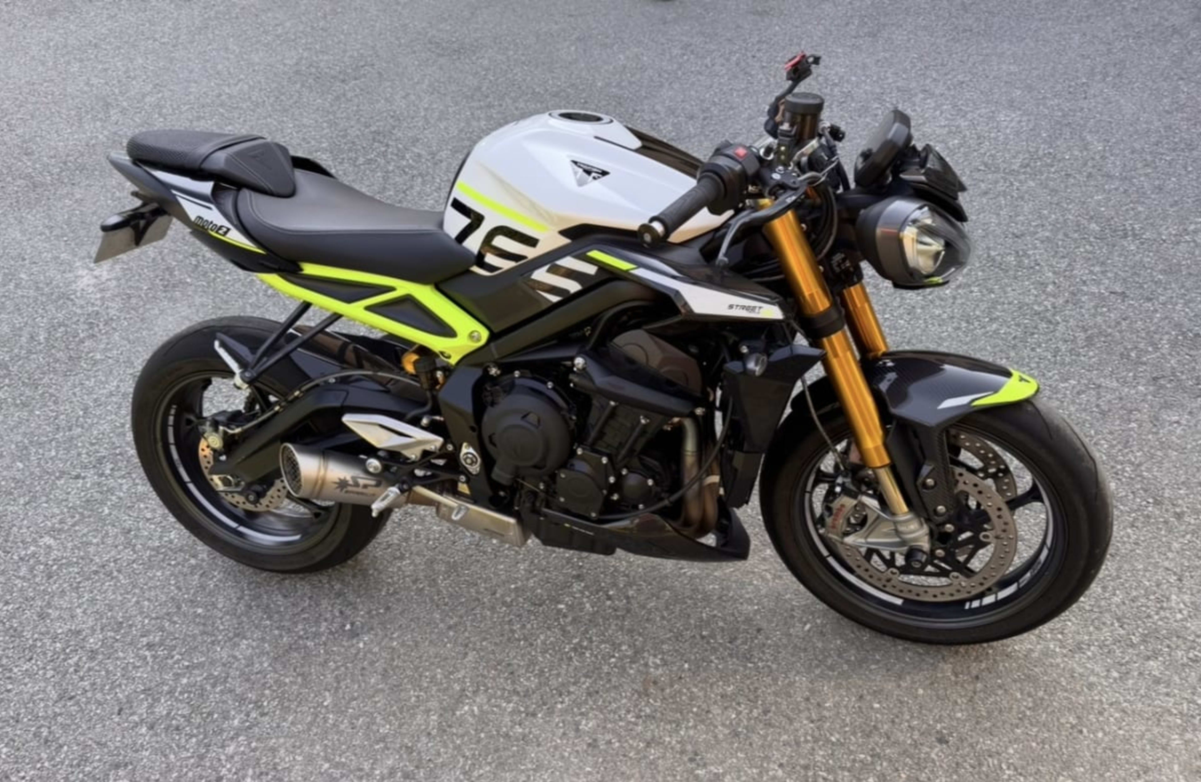 Triumph Moto2