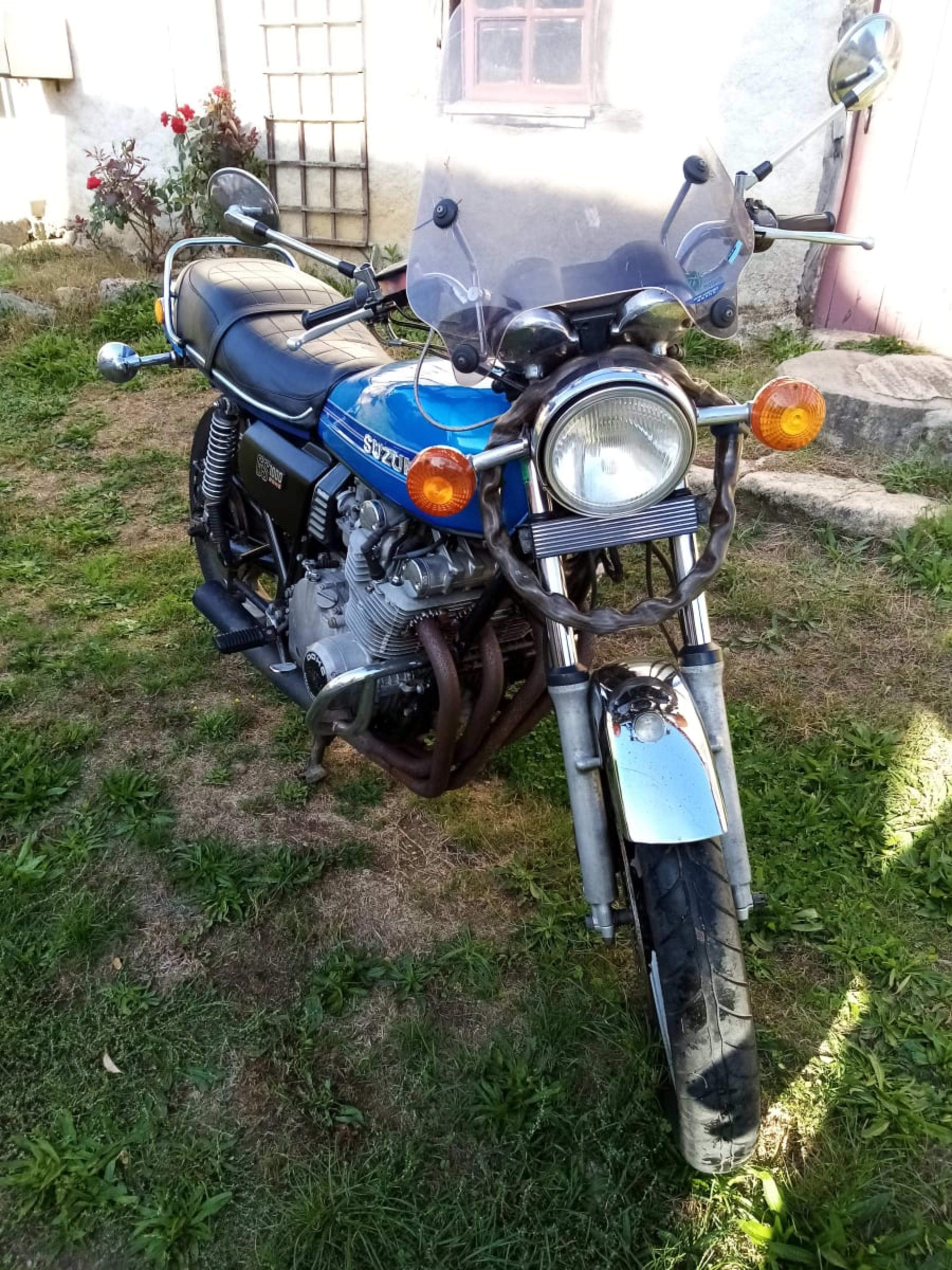 Suzuki 1000gse