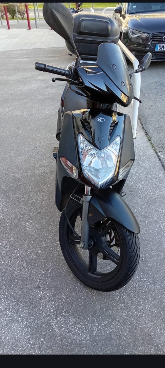 Échange scooter Kymco Agility contre voiture au même prix