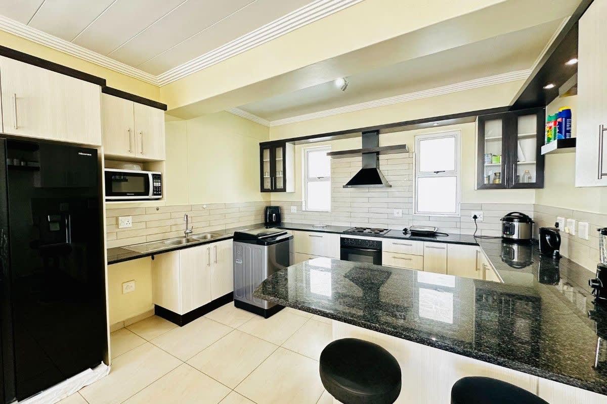 2 Bedroom Apartment TO LET in Kleine Kuppe