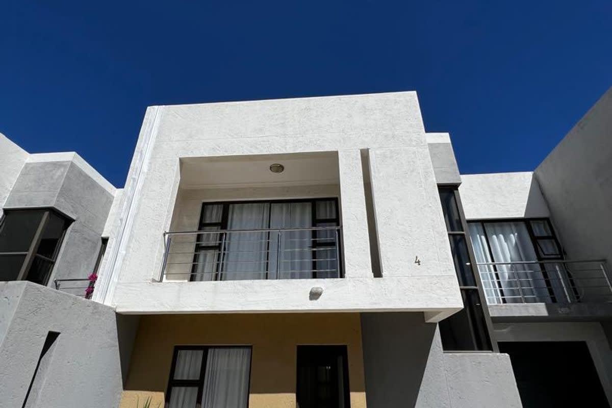 Elegant 3-Bedroom Apartment in Academia – Don’t Miss Out!