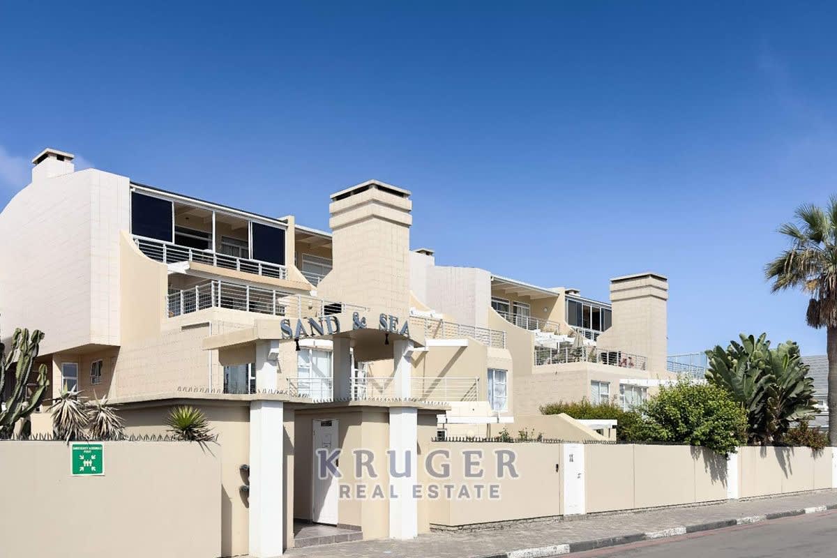 Swakopmund – Central Apartment Living – AIR BNB READY