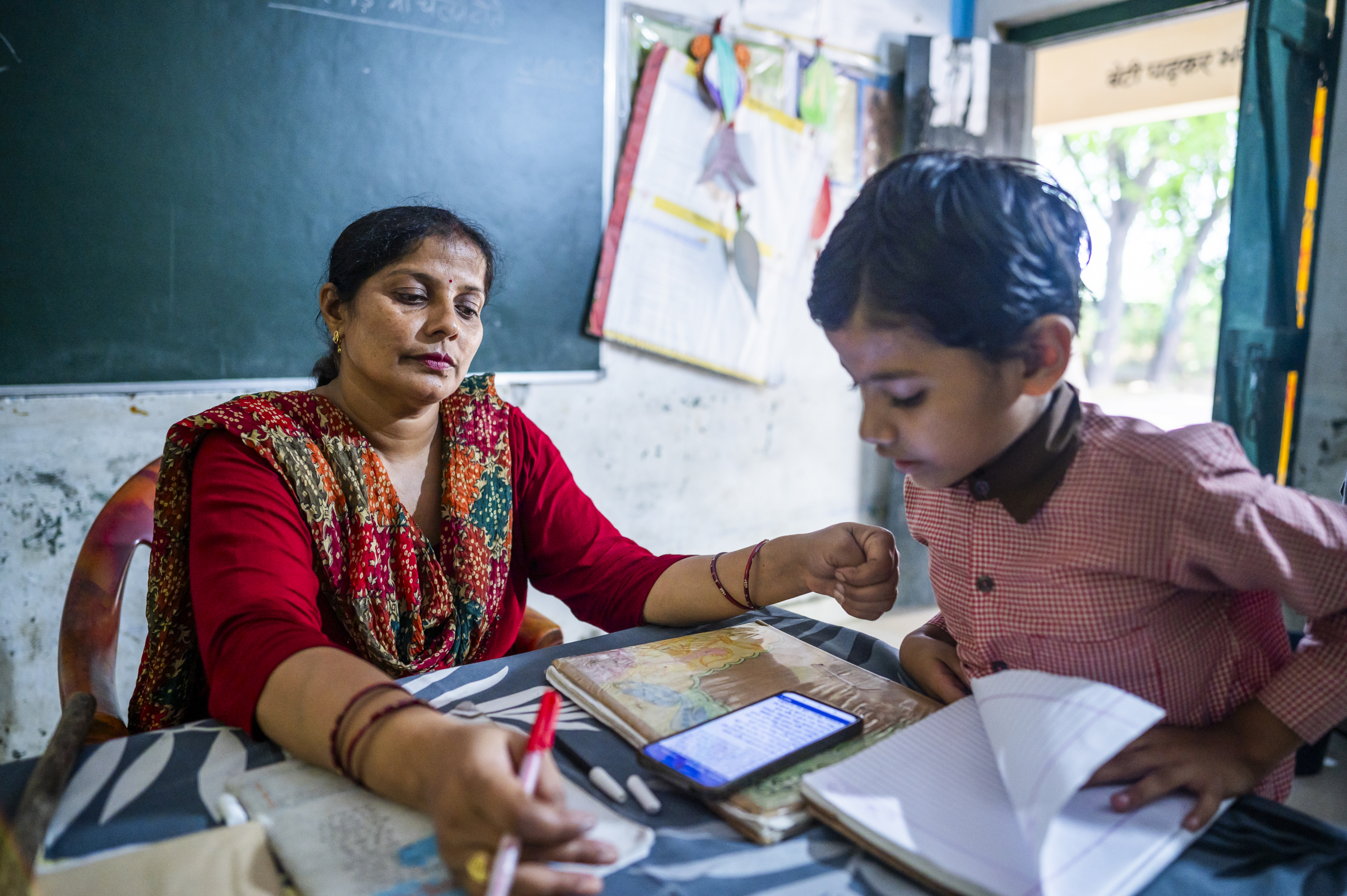 You are currently viewing Strengthening Foundations: Uttar Pradesh’s Journey of Building Teacher Capacity at Scale