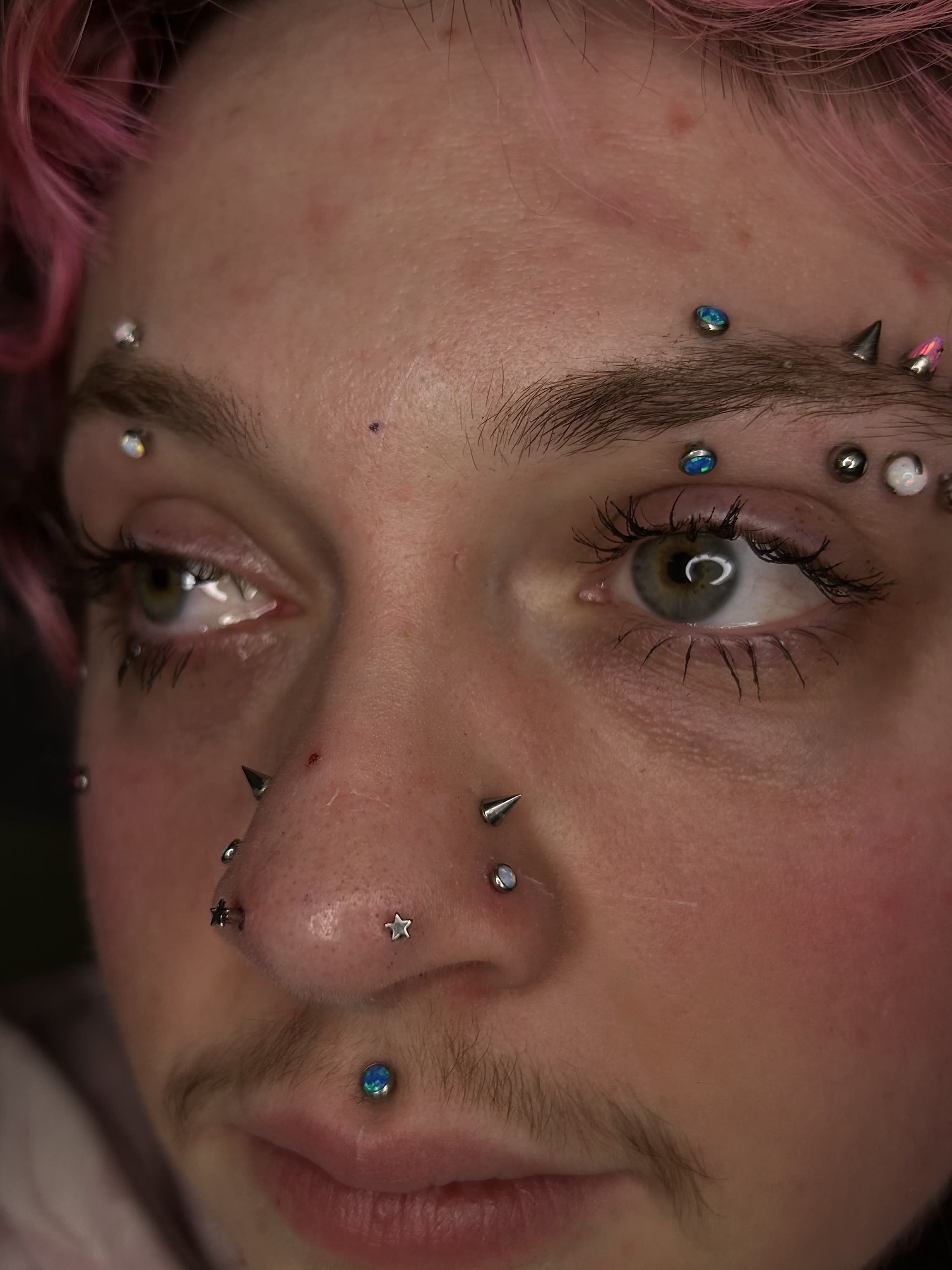 My first set of mantis piercings on a day one client // best friend. <3