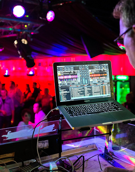 av services