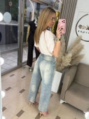 Distressed Balloon Jeans “Sky Blue”
