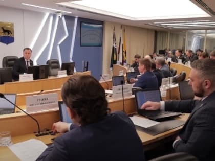 Сургутские депутаты скорректировали условия дополнительной меры соцподдержки военнослужащих