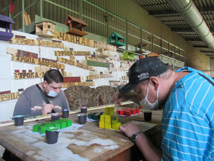 Более 1,2 миллиардов выделили в Югре социальным НКО