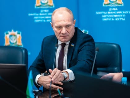 Александр Колодич рассказал о новых решениях окружных законодателей