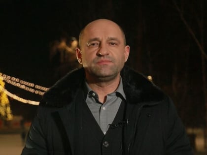 Артем Жога поздравил жителей регионов УрФО с наступающим Новым годом