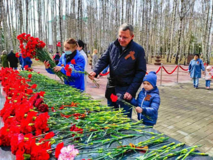 Василий Филипенко: Вечный огонь славы и доблести героев войны, самоотверженной и честной работы тружеников тыла будет гореть в наших сердцах