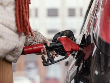 В Нефтеюганске зафиксировали максимальное среди городов Югры снижение цен на бензин