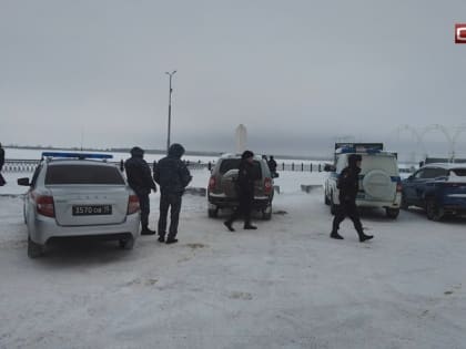 Поиски пропавшего ребенка на Оби в Сургуте продолжают 9 водолазов и беспилотник