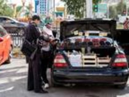 В Сургуте на проспекте Комсомольский пресекли незаконную торговлю фруктами и ягодами