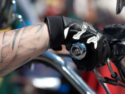 В районе набережной в Нижневартовске разбился мотоциклист