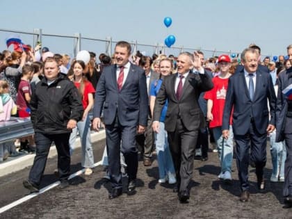 ​Движение по путепроводу через Транссибирскую железнодорожную магистраль в Ялуторовске открыто