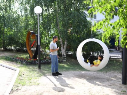 ​В Сургутском районе появился необычный молодежный сквер