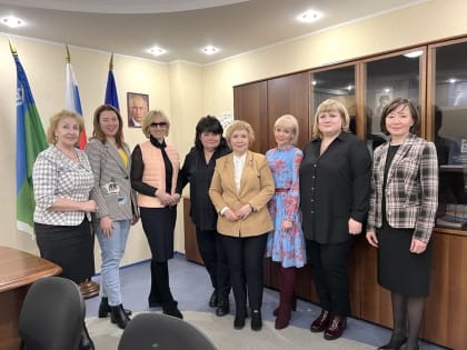 Ирина Урванцева вместе с участницами проекта «Женское движение Единой России» встретилась с Региональным координатором