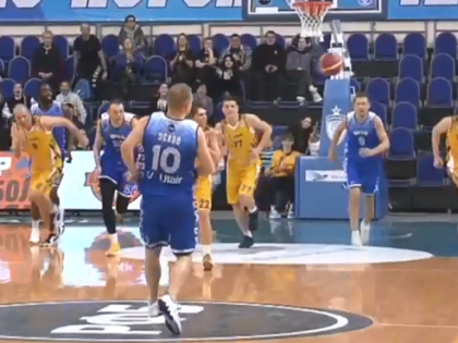 Из-за дефицита игроков на матч чемпионата России «Университет-Югра» заявил главного тренера