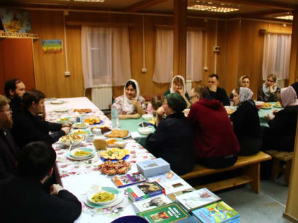 В Сургуте состоялась встреча с епархиальным ответственным за координацию деятельности приходов по утверждению Трезвости