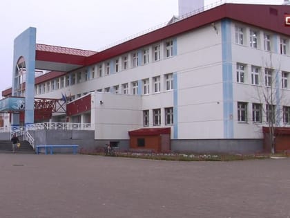 Ученики 46 школы в Сургуте вернулись к учебе после инцидента