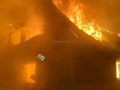 Есть погибшая и эвакуированные: серия пожаров в домах произошла в Нижневартовске