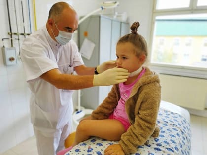 Врачи нижневартовской детской больницы помогли ребенку с ожогами