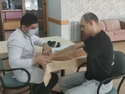 Врачи взрослой поликлиники Нижневартовска оказали медпомощь более чем 500 жителям Донбасса