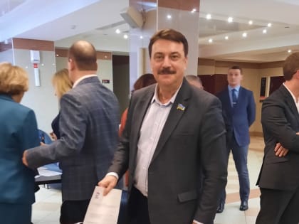 Александр Сальников принял участие в XXХVI конференции местного отделения партии «Единая Россия» города Сургута