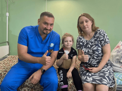 В Югре спасли четырехлетнюю девочку с кистой на половину брюшной области