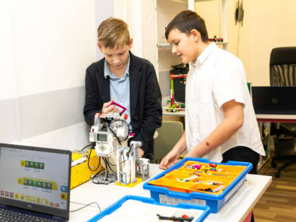 ​Сургутский район открыл для школьников курсы будущего – от космических проектов до 3D-моделирования