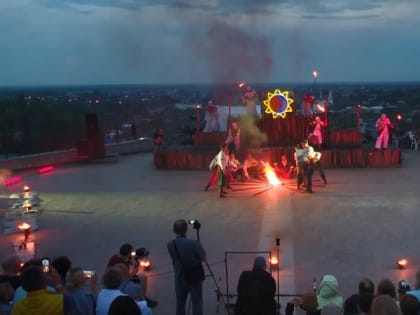 Фестиваль «Лето в Тобольском кремле» завершился с огоньком