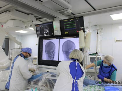 В Югре врачи прооперировали ребенка с инсультом