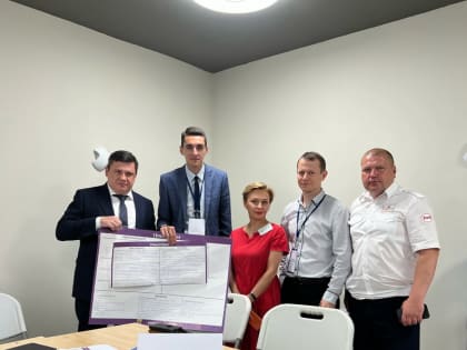 Молодой парламентарий Югры Дмитрий Енин принимает активное участие в развитии города Сургута