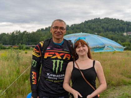 Парапланеристы словно птицы парили над Междуреченском