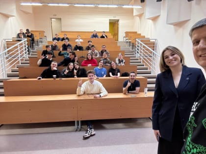 Применение ИИ в науке обсудили в СурГУ